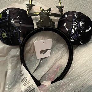 Hunted mansion ears